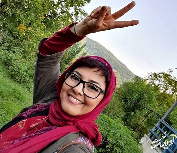 آناهیتا همتی